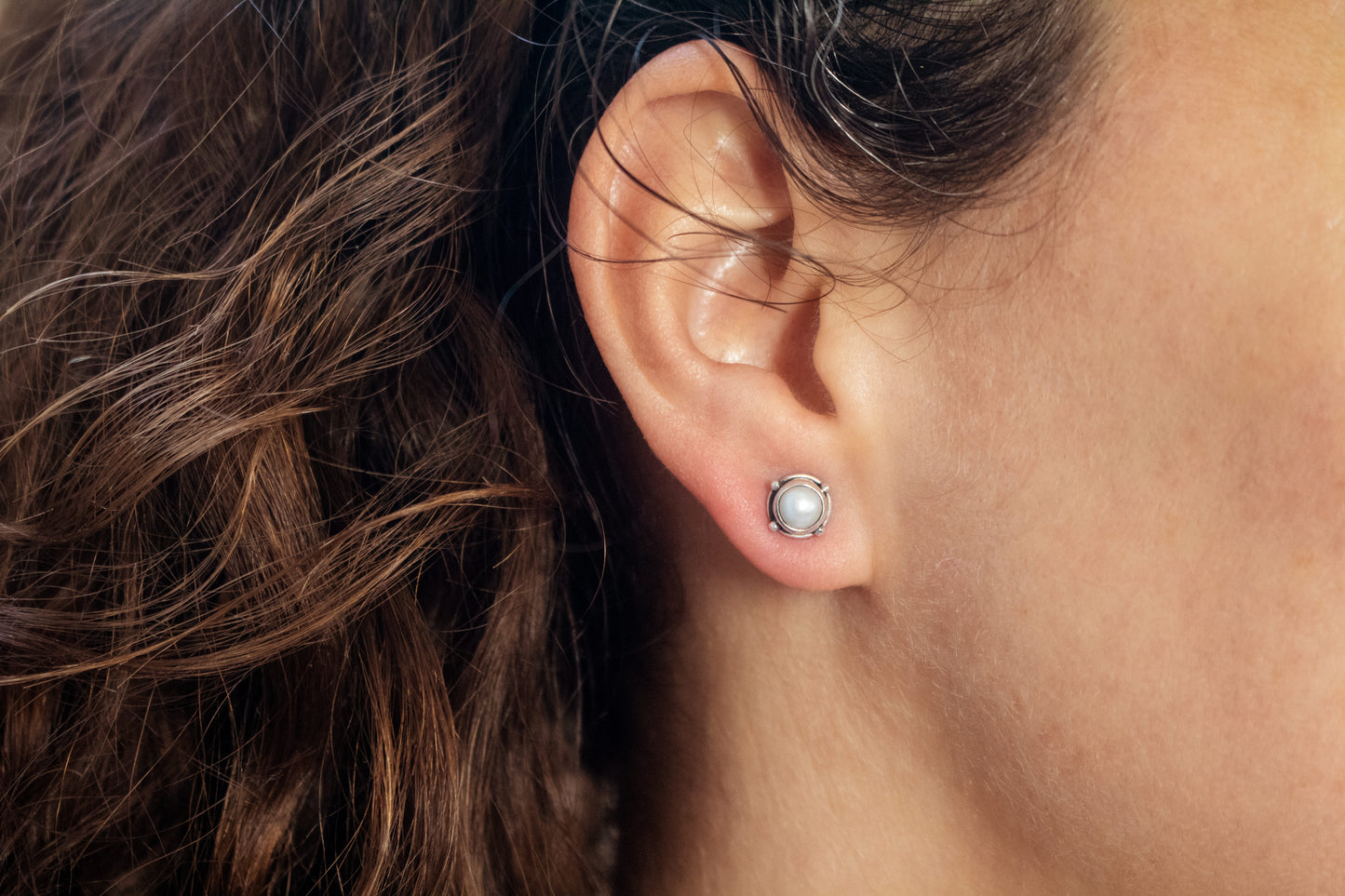 Silver Pearl Studs