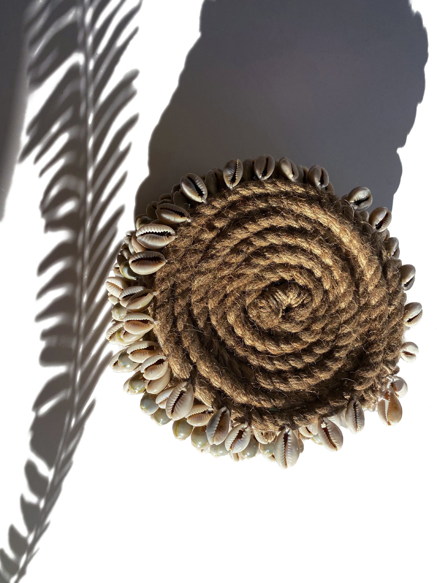 Hand-crafted jute coasters with Cowry Sea Shell (set of 6)